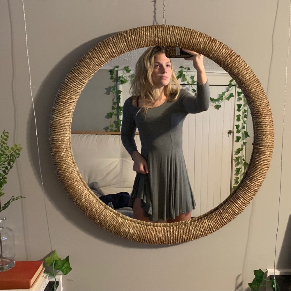 FOREVER 21 SIMPLE GRAY DRESS